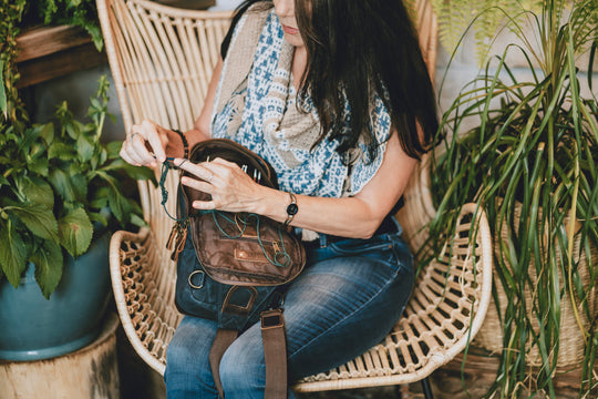Maker's Mini Messenger | Cocoa | dellaQ.com – della Q Retail