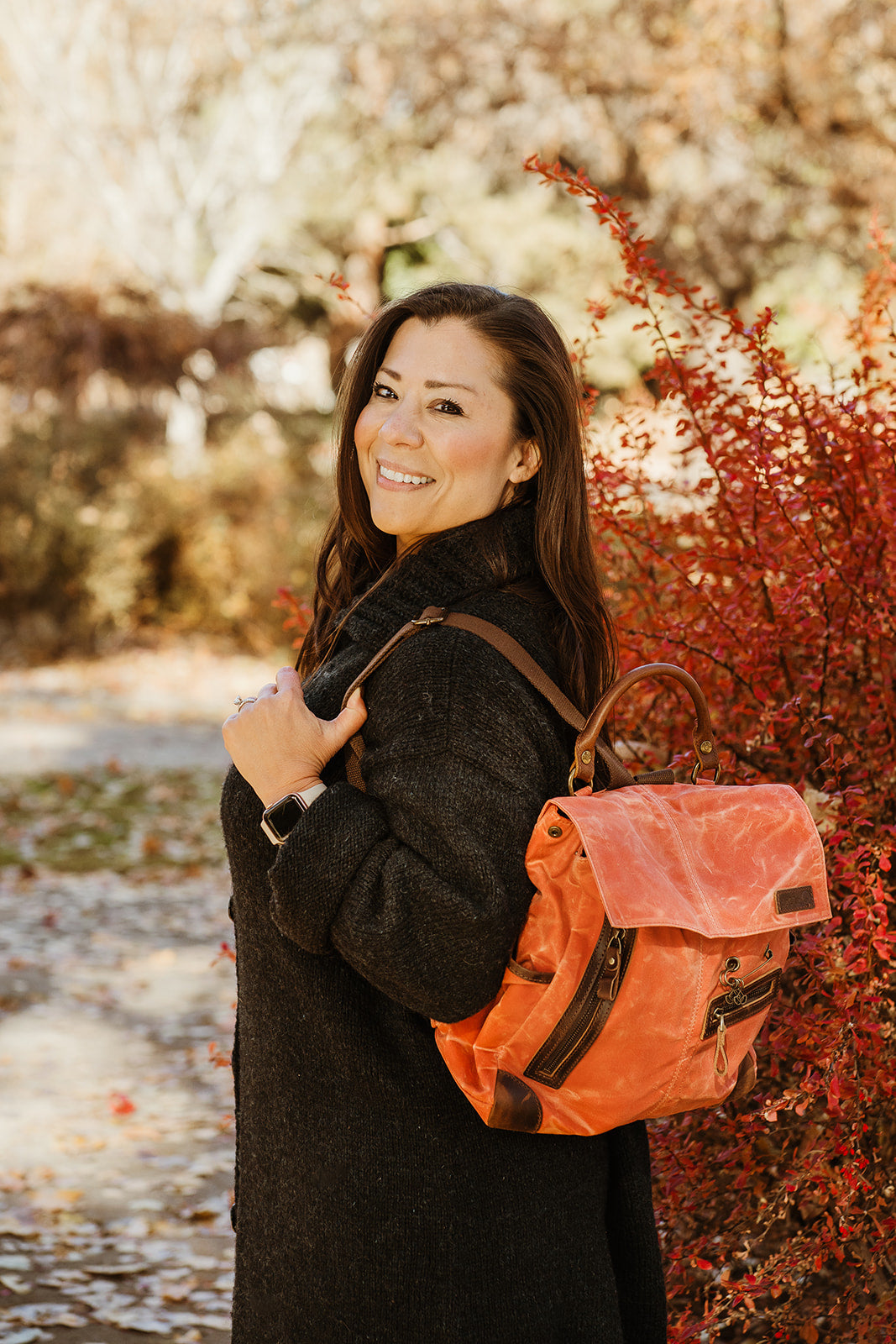 Maker's Midi Backpack | Red