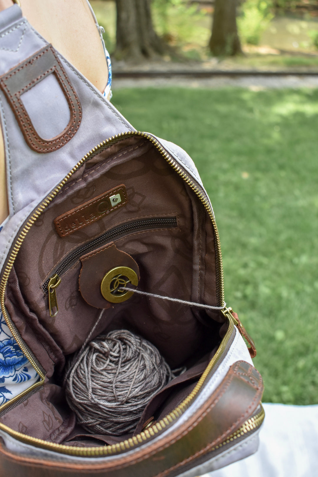 Maker's Mini Messenger | Olive | dellaQ.com – della Q Retail